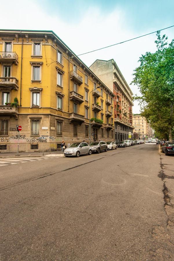 Elegante Casa Liberty Apartment Milan Exterior photo